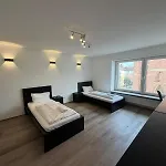 Quarto em Acomodações Particulares Zentrales Privatimmer - Moderne Kueche & Balkon *