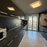 Zentrales Privatimmer - Moderne Kueche & Balkon Quarto em Acomodações Particulares