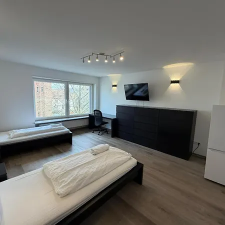 Kwatera prywatna Zentrales Privatimmer - Moderne Kueche & Balkon *