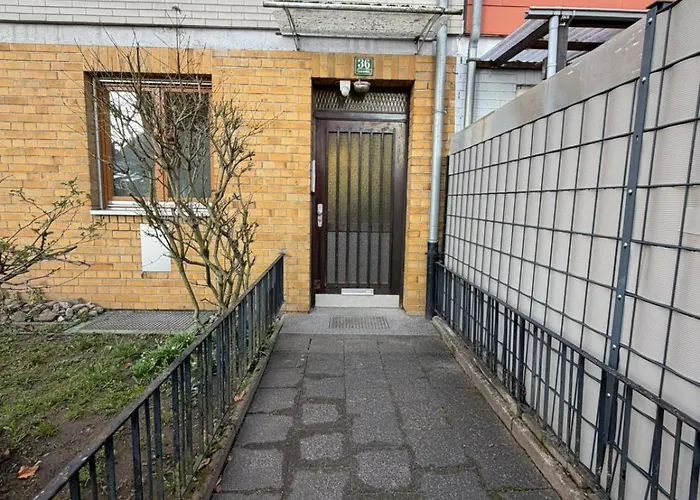 Zentrales Privatimmer - Moderne Kueche & Balkon Kaiserslautern