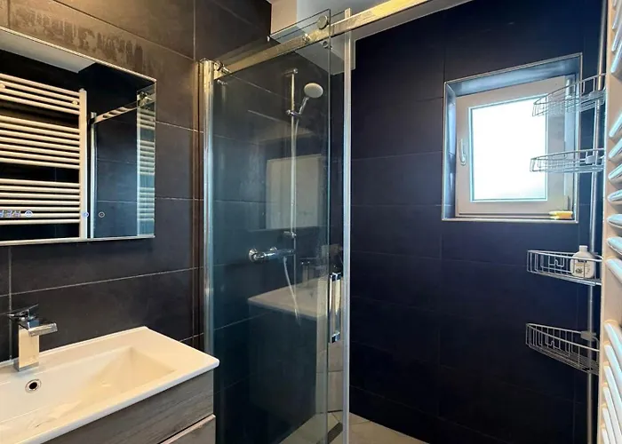 Zentrales Privatimmer - Moderne Kueche & Balkon Accommodatie bij particulieren