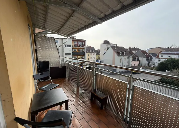 Zentrales Privatimmer - Moderne Kueche & Balkon Accommodatie bij particulieren Kaiserslautern